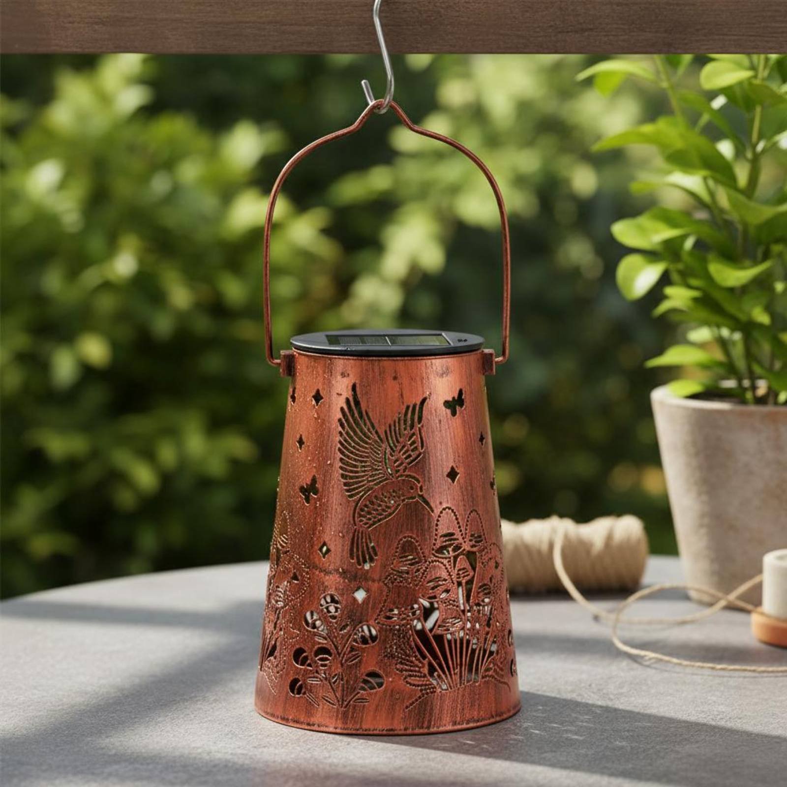 فانوس حديقة بنمط زهور، إضاءة خ - مراجعة Outdoor Lighting Decoration وسعره